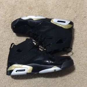 Jordan 4s